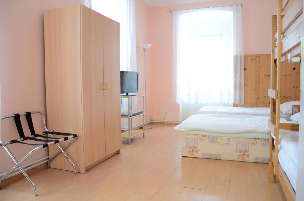 Penzion Mlynicky Dvur Červená Voda 外观 照片